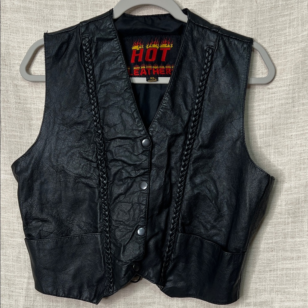 Black Leather Vest by Hot Leathers Size XL